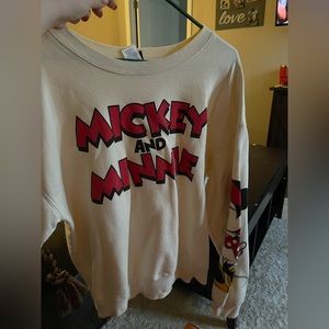 Mickey and Minnie sweatshirt barley worn size 19 xxl